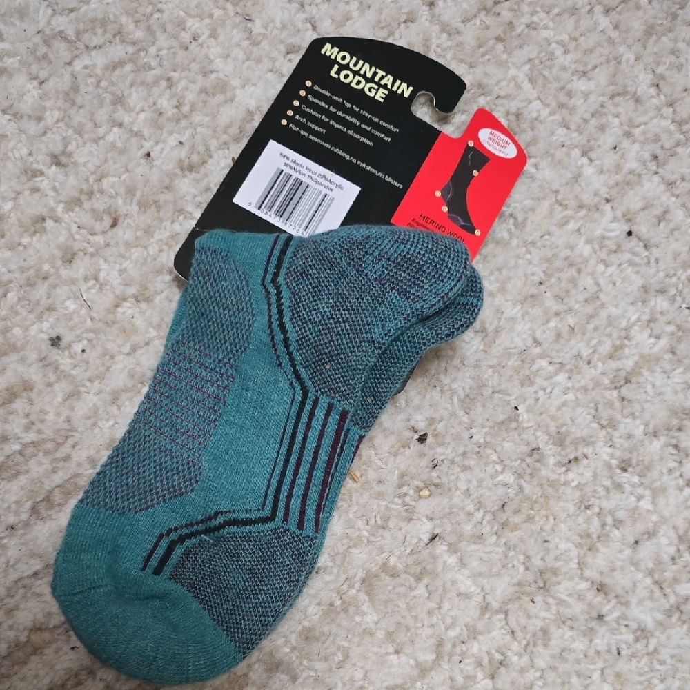 NWT Merino Wool Socks Teal Crew Arch Support Sz M UNISEX Mountain Lodge